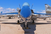 mc-donnell-douglas-f_a-18-hornet_front